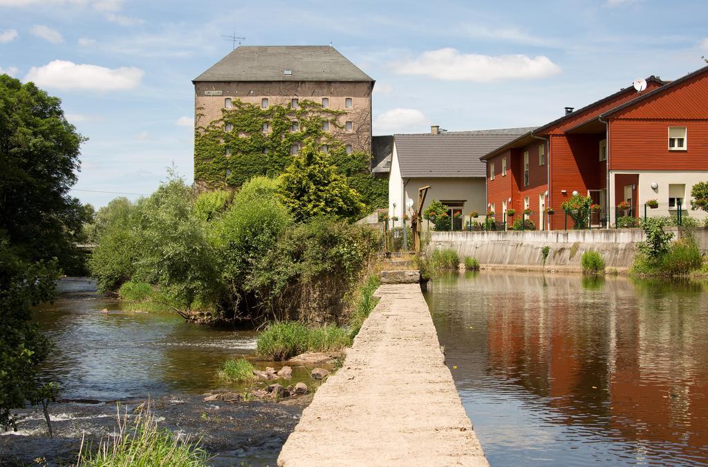 Auberge Du Moulin Marin Лапалисс Экстерьер фото